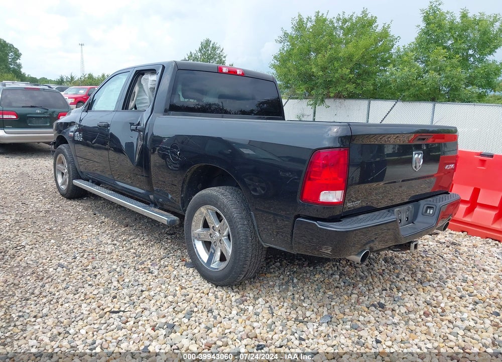 2017 RAM 1500 EXPRESS QUAD CAB 4X4 6'4 BOX VIN: 1C6RR7FT8HS829087