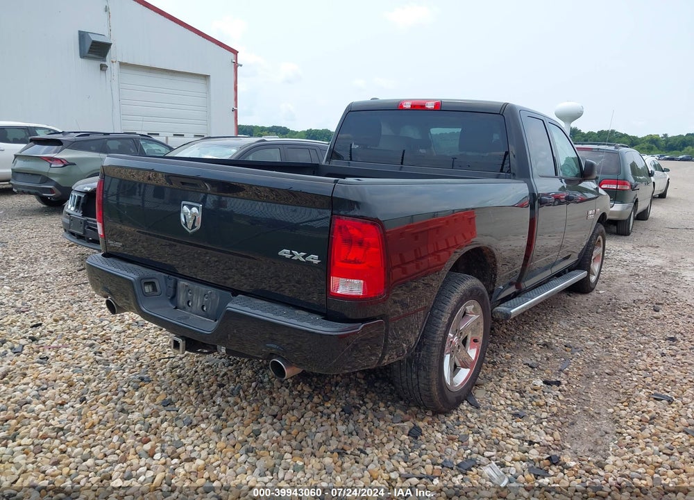 2017 RAM 1500 EXPRESS QUAD CAB 4X4 6'4 BOX VIN: 1C6RR7FT8HS829087