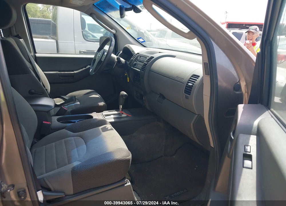 2005 NISSAN XTERRA S VIN: 5N1AN08W25C641814
