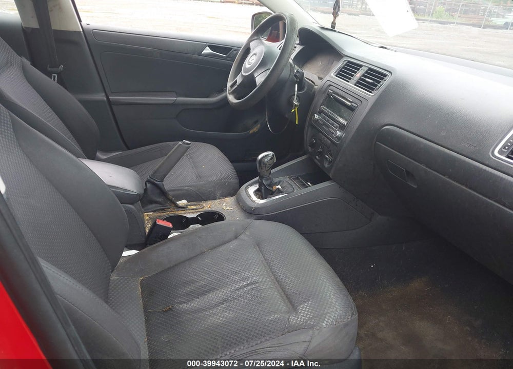 2013 VOLKSWAGEN JETTA 2.0L S VIN: 3VW2K7AJ2DM293743