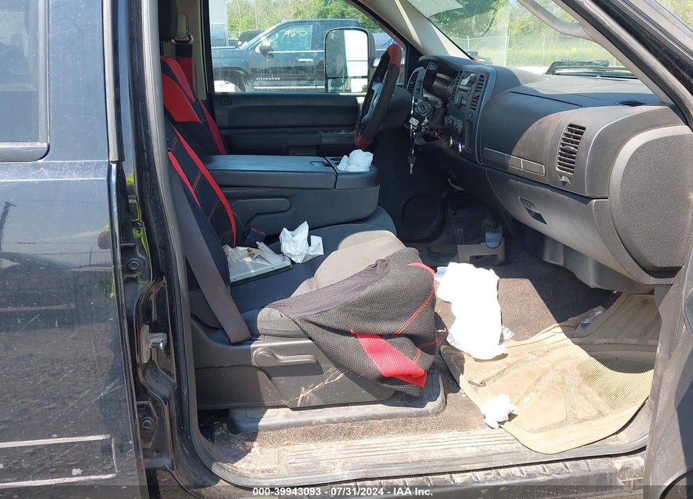 2009 CHEVROLET SILVERADO 1500 WORK TRUCK VIN: 3GCEK13M09G125741
