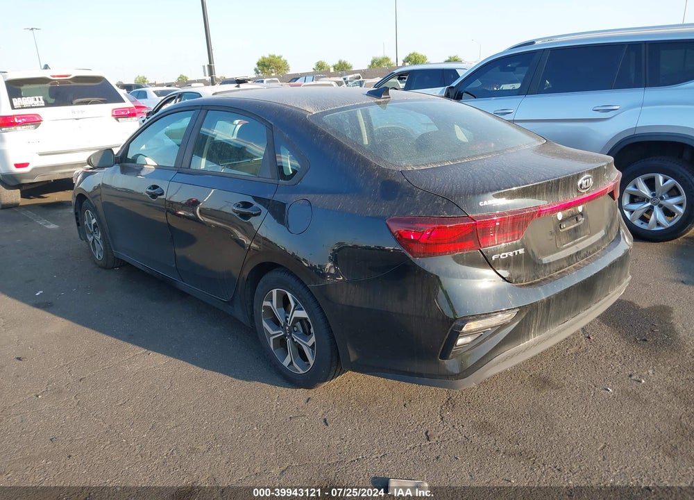 2019 KIA FORTE LXS VIN: 3KPF24AD1KE034245