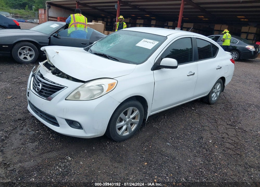 2013 NISSAN VERSA 1.6 SL VIN: 3N1CN7AP1DL885369