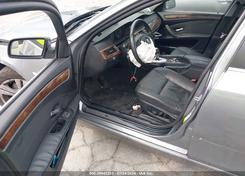 2010 BMW 528I XDRIVE VIN: WBANV1C5XAC158928