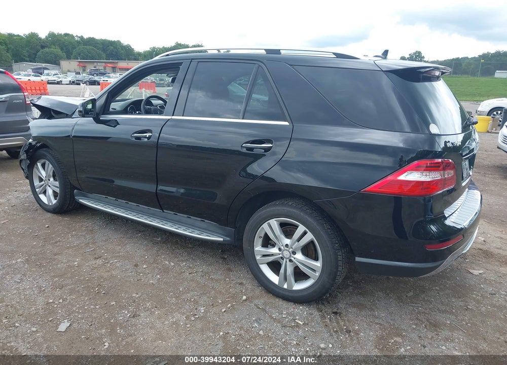 2014 MERCEDES-BENZ ML 350 4MATIC VIN: 4JGDA5HB8EA374001