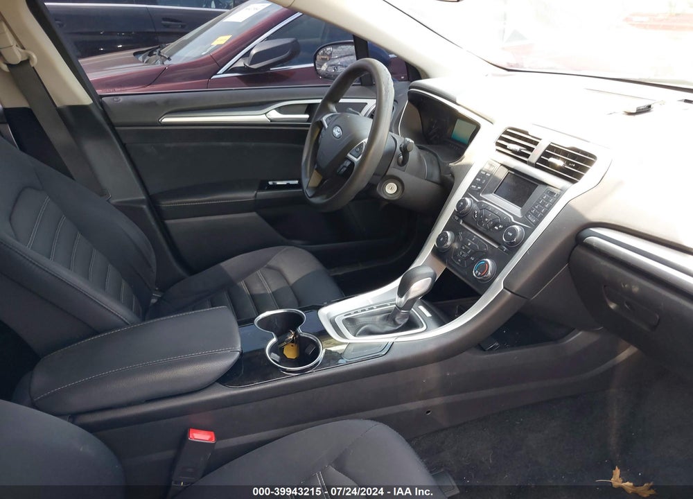 2015 FORD FUSION SE VIN: 3FA6P0HD6FR251861