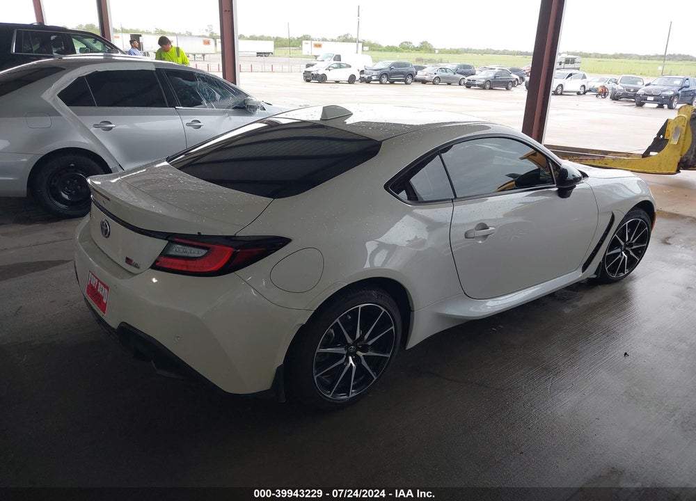 2023 TOYOTA GR86 VIN: JF1ZNBC13P8762684
