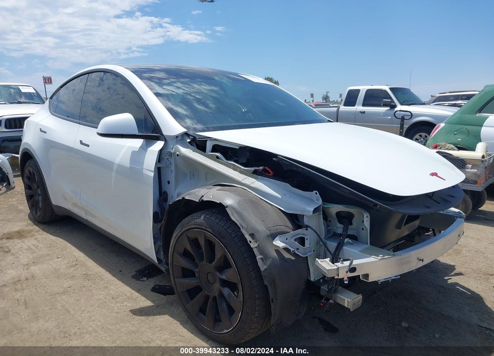 2020 TESLA MODEL Y LONG RANGE DUAL MOTOR ALL-WHEEL DRIVE VIN: 5YJYGDEE4LF029811