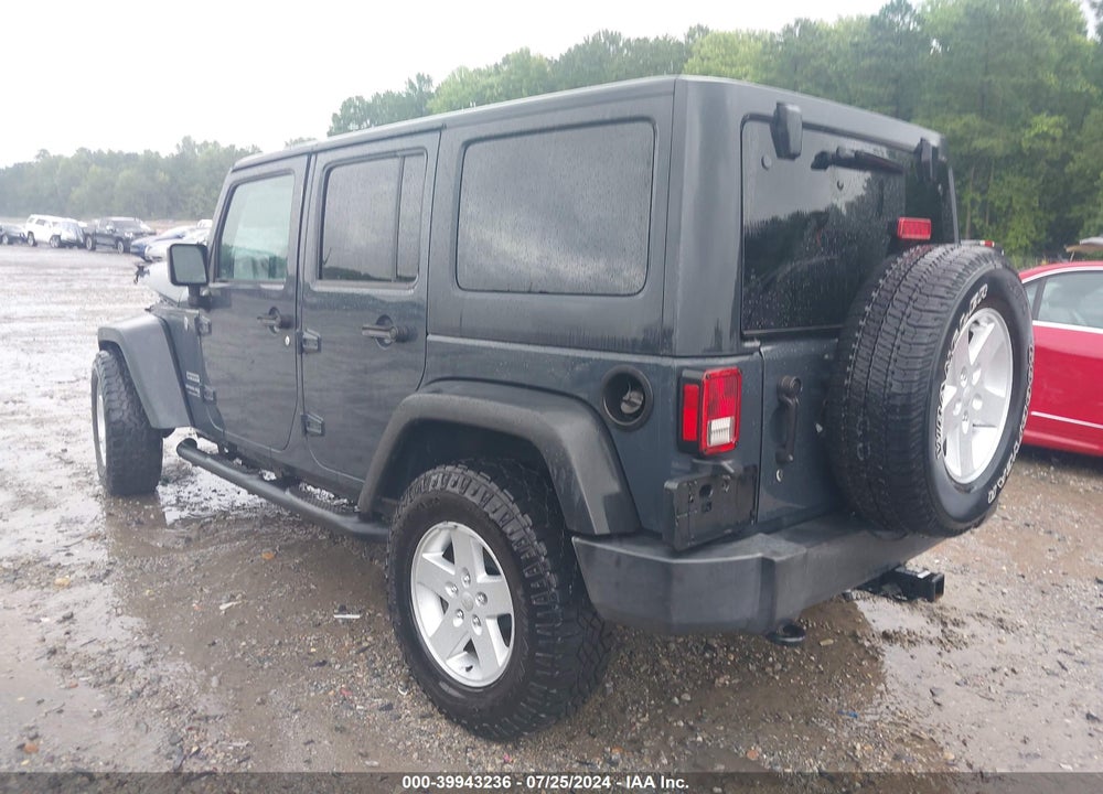 2018 JEEP WRANGLER JK UNLIMITED SPORT S 4X4 VIN: 1C4BJWDG6JL860680