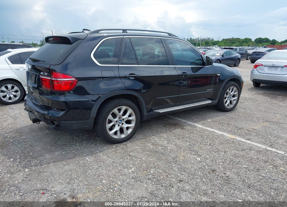 2013 BMW X5 XDRIVE35D VIN: 5UXZW0C58D0B90800