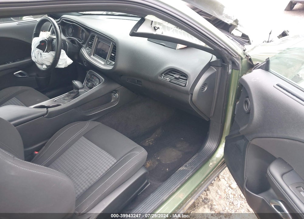 2022 DODGE CHALLENGER SXT VIN: 2C3CDZAG1NH151437