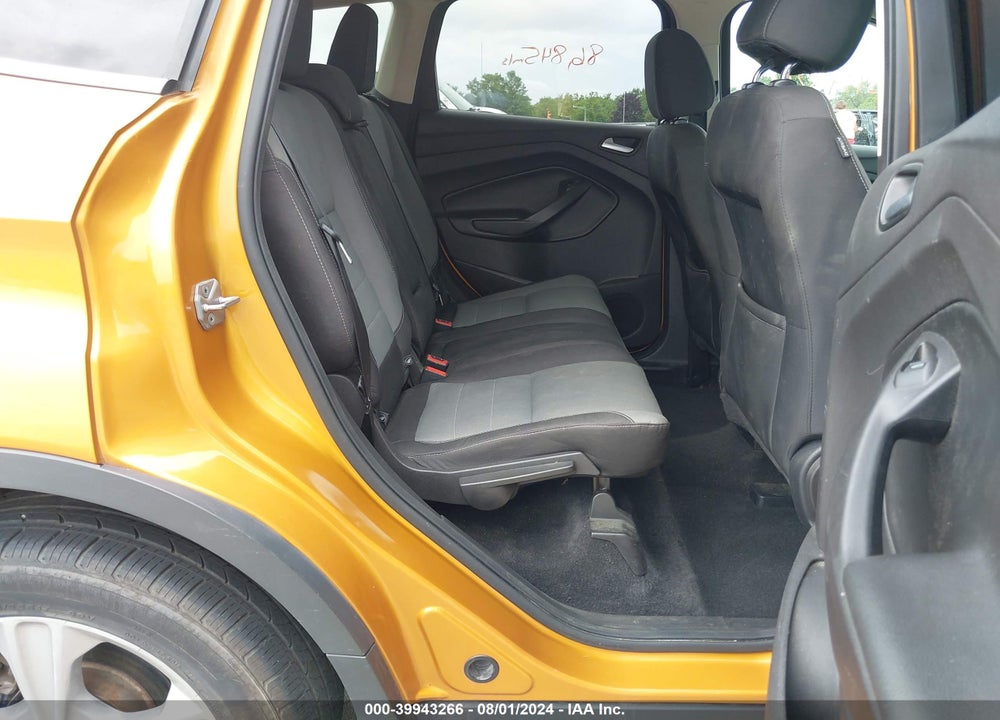 2016 FORD ESCAPE SE VIN: 1FMCU9GX5GUB74847
