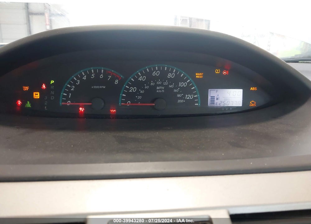 2012 TOYOTA YARIS VIN: JTDBT4K31CL012417