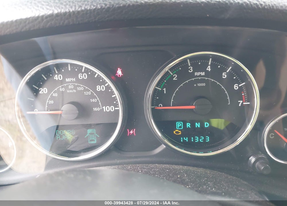2013 JEEP WRANGLER UNLIMITED RUBICON VIN: 1C4HJWFG4DL575861