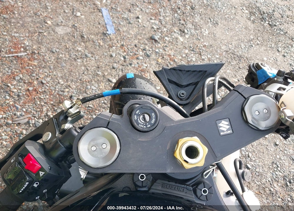 2020 SUZUKI GSX-R600 VIN: JS1GN7FAXL7100024