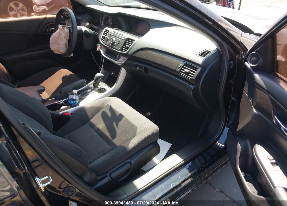 2015 HONDA ACCORD EX VIN: 1HGCR2F7XFA115437