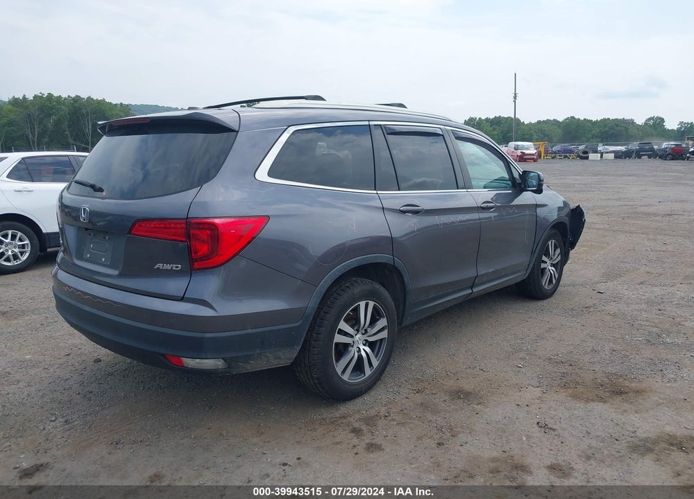 2017 HONDA PILOT EX-L VIN: 5FNYF6H5XHB048140