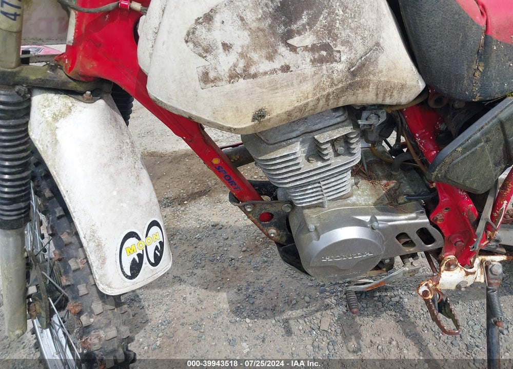 1999 HONDA XR100 R VIN: JH2HE0305XK804896