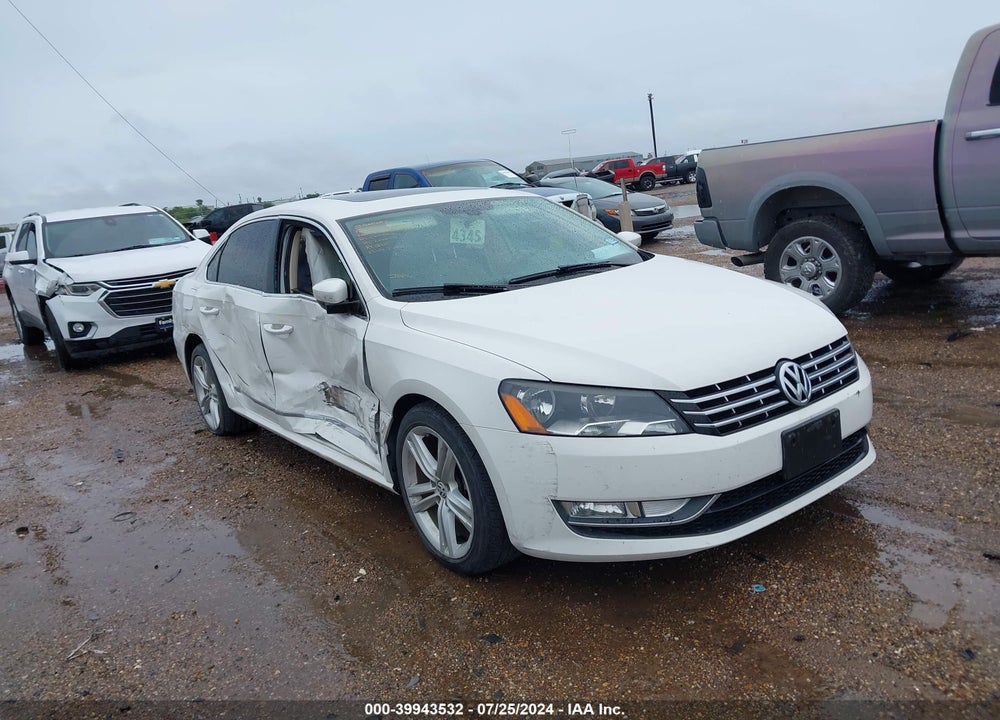 2015 VOLKSWAGEN PASSAT 1.8T SEL PREMIUM VIN: 1VWCS7A33FC089267