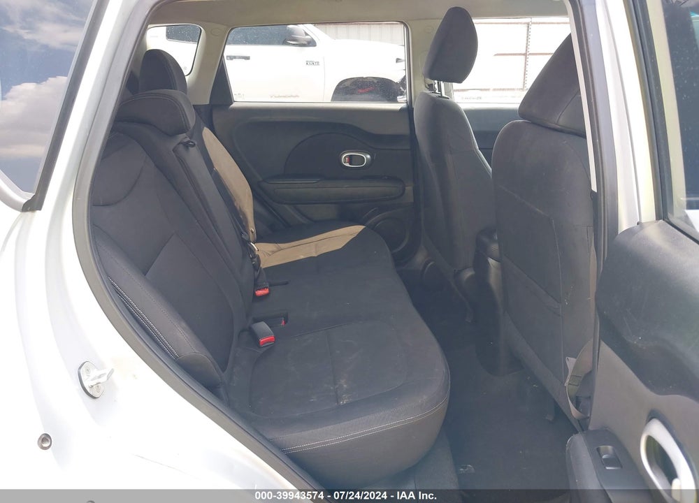 2014 KIA SOUL VIN: KNDJN2A27E7703790