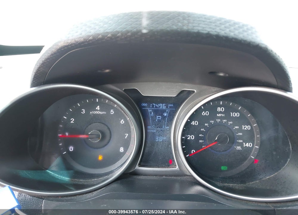 2016 HYUNDAI VELOSTER VIN: KMHTC6AD5GU300642