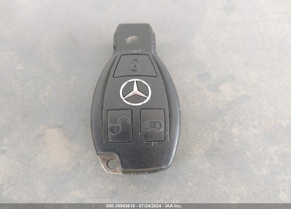 2016 MERCEDES-BENZ METRIS VIN: WD3PG2EAXG3133195