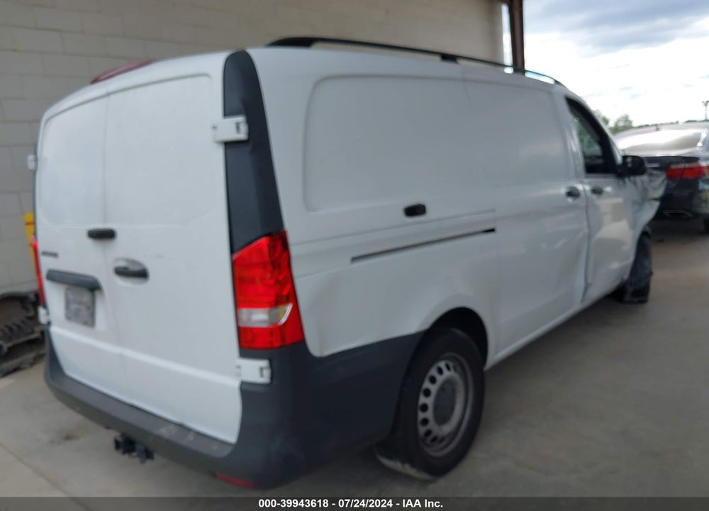 2016 MERCEDES-BENZ METRIS VIN: WD3PG2EAXG3133195