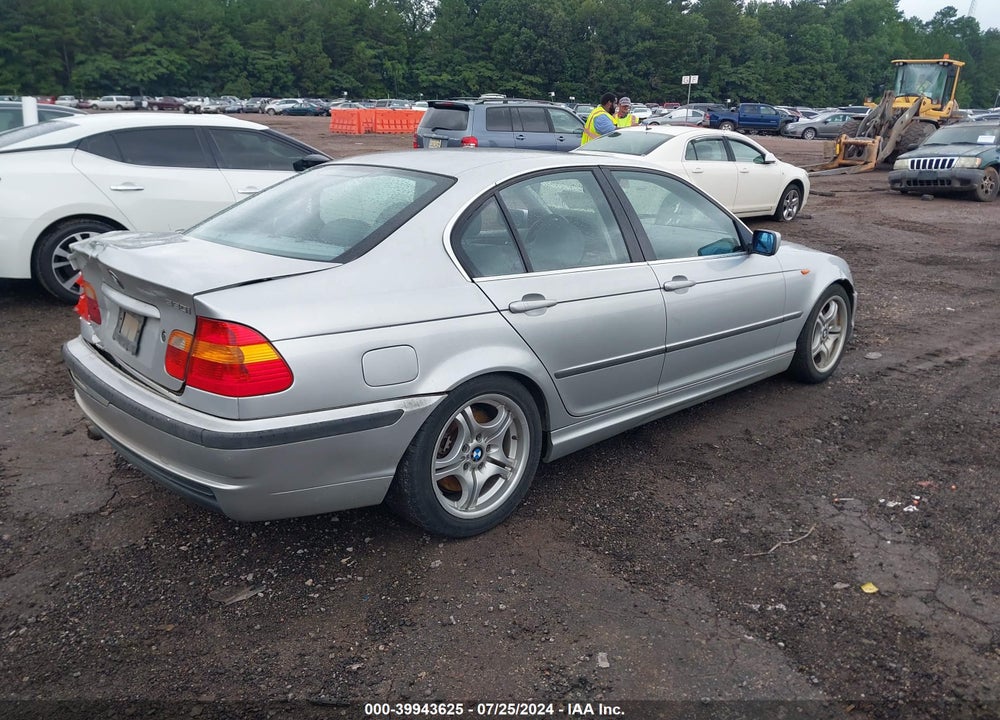 2005 BMW 330I VIN: WBAEV53435KM08813