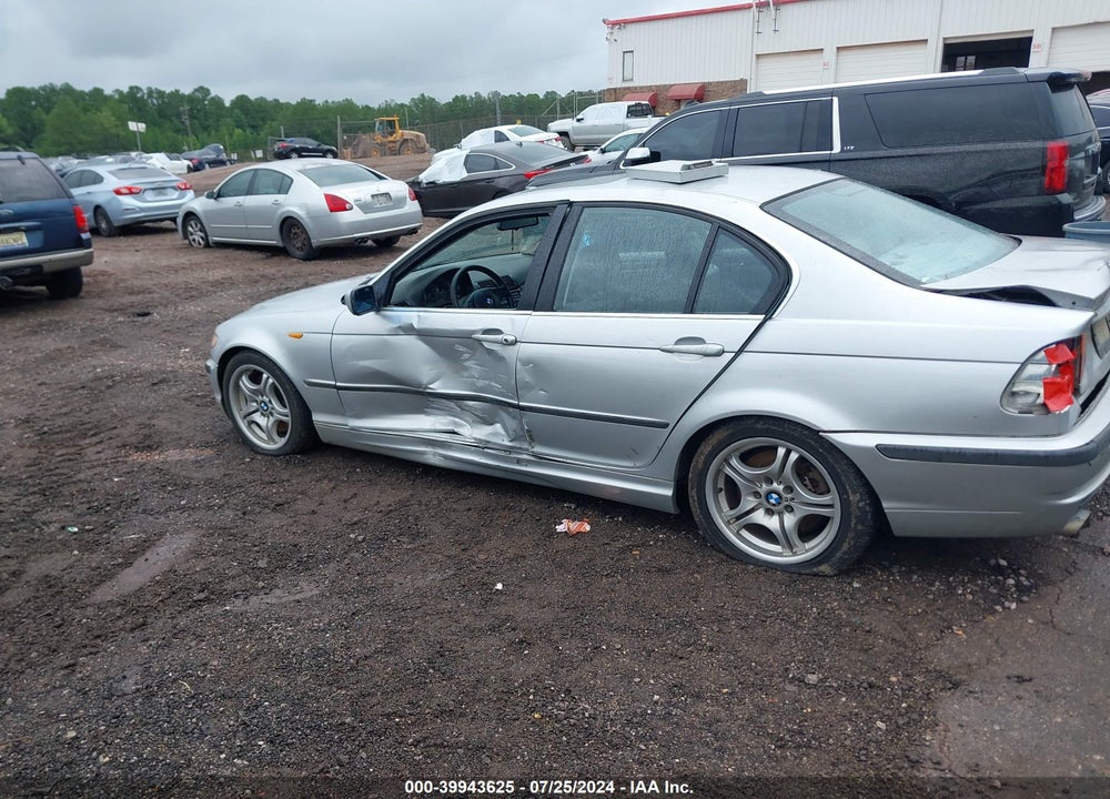 2005 BMW 330I VIN: WBAEV53435KM08813