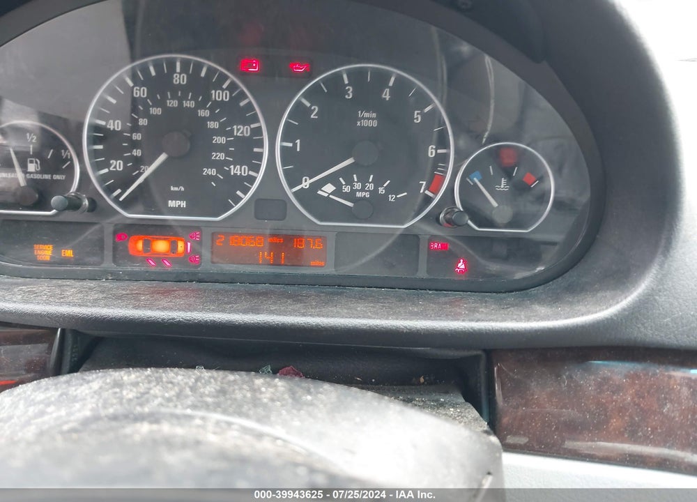 2005 BMW 330I VIN: WBAEV53435KM08813