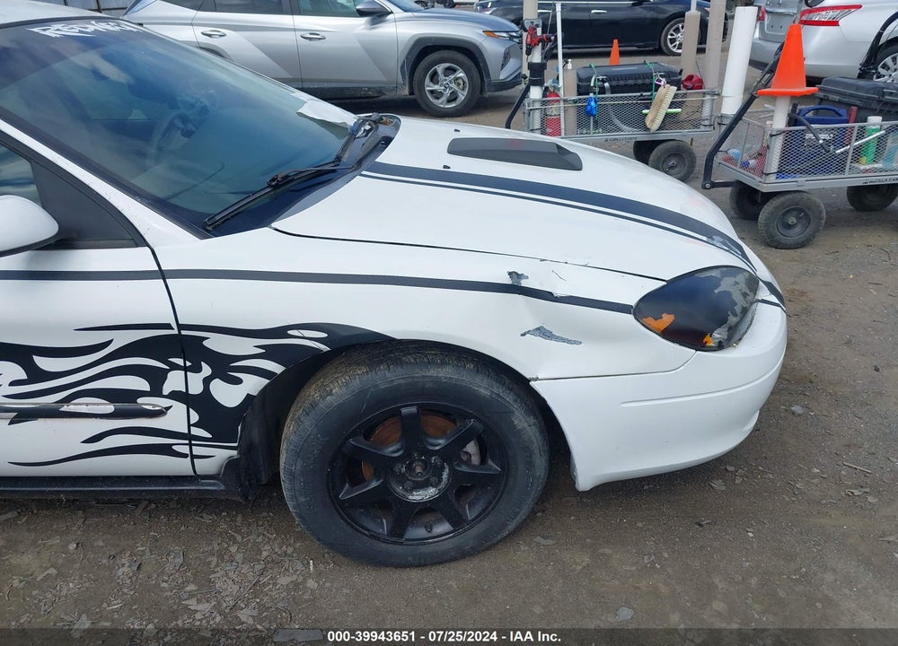 2000 FORD TAURUS SES VIN: 1FAFP55UXYG121061