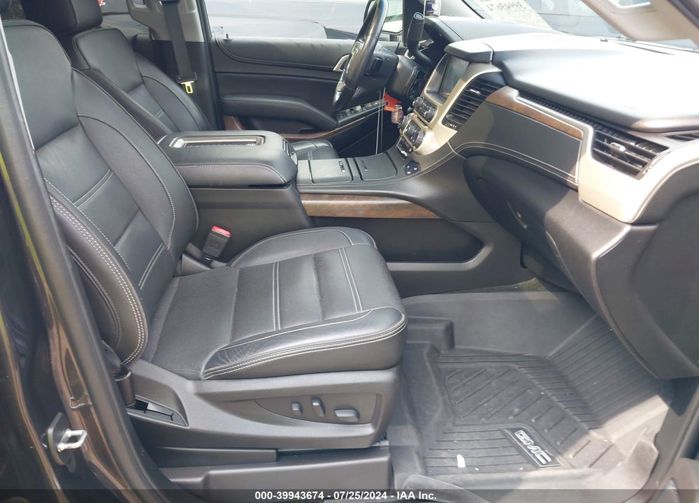 2018 GMC YUKON DENALI VIN: 1GKS2CKJXJR125292