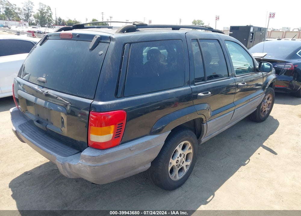 1999 JEEP GRAND CHEROKEE LAREDO VIN: 1J4G258S8XC650631