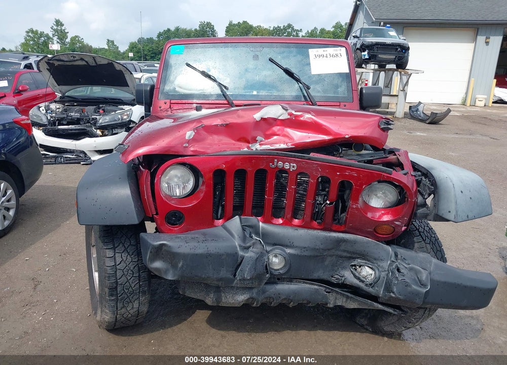 2012 JEEP WRANGLER UNLIMITED SPORT VIN: 1C4BJWDG7CL135107