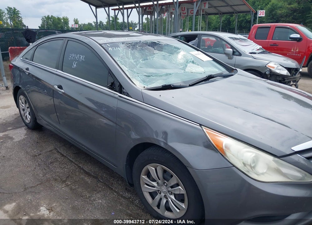 2011 HYUNDAI SONATA VIN: 5NPEB4AC6BH240613