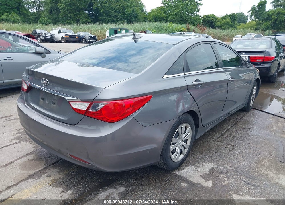 2011 HYUNDAI SONATA VIN: 5NPEB4AC6BH240613