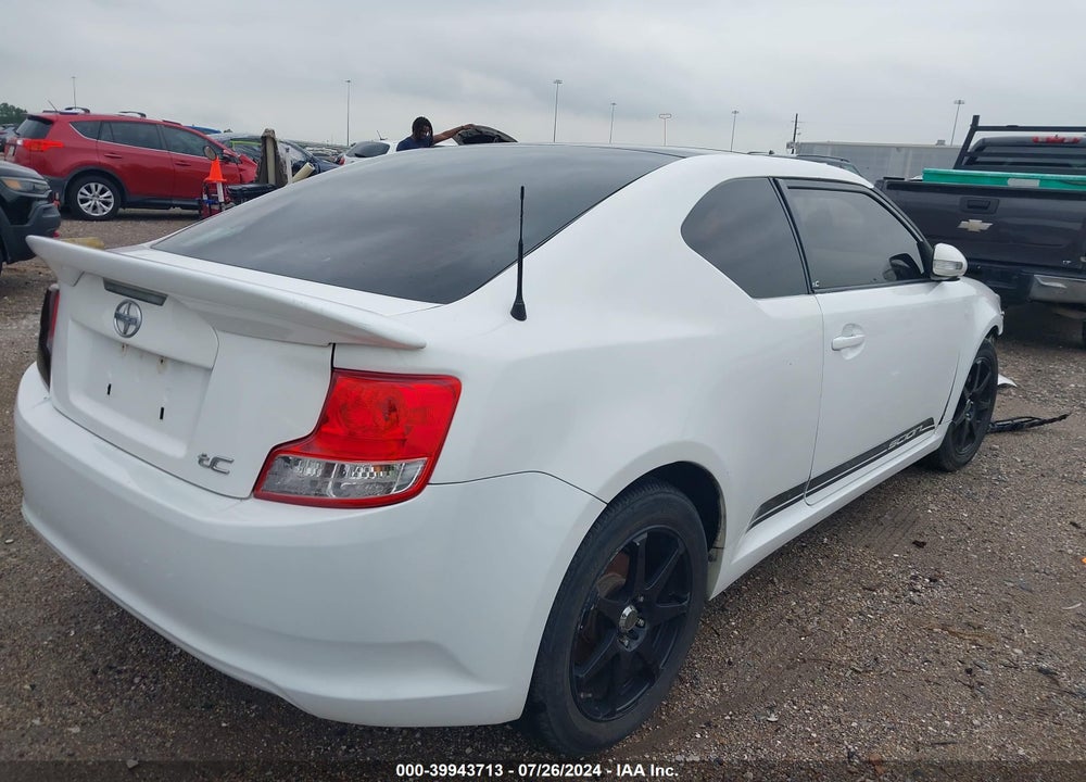 2011 SCION TC VIN: JTKJF5C71B3011107