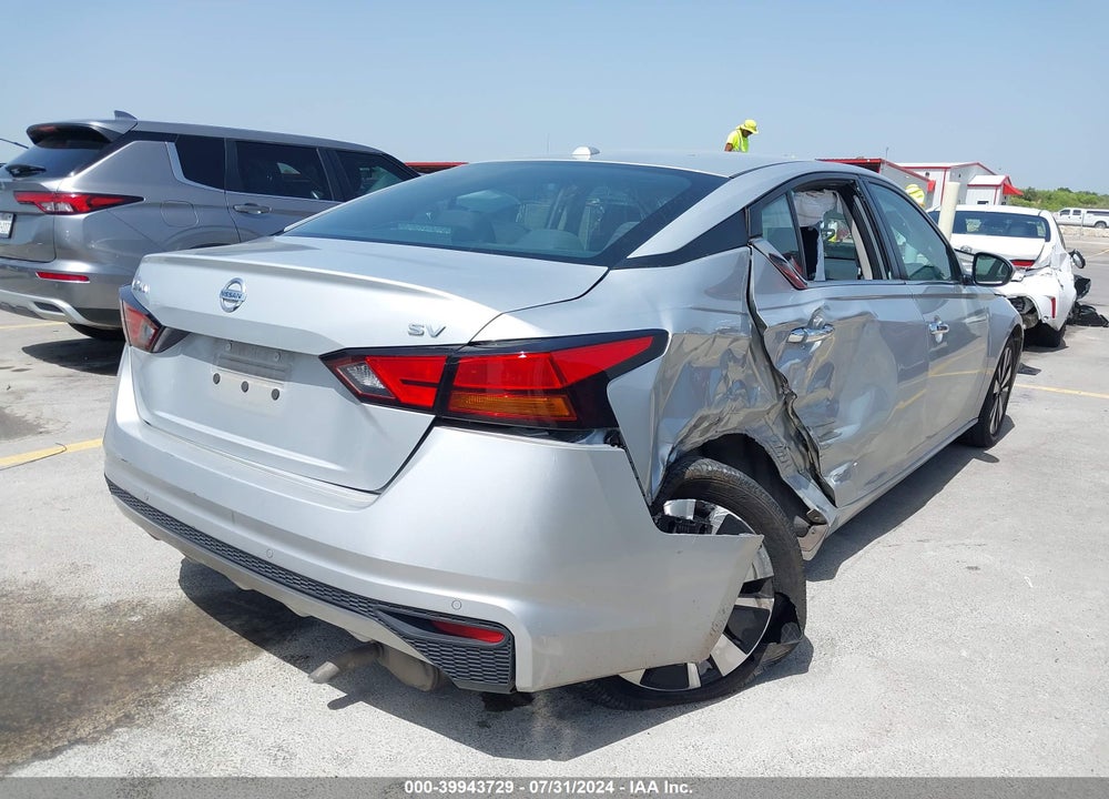 2022 NISSAN ALTIMA SV FWD VIN: 1N4BL4DV2NN302127