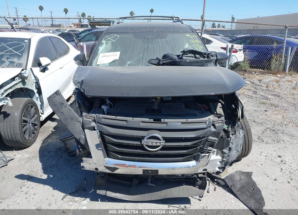 2023 NISSAN PATHFINDER SL FWD VIN: 5N1DR3CB8PC255795