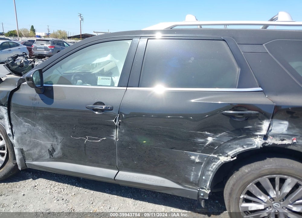 2023 NISSAN PATHFINDER SL FWD VIN: 5N1DR3CB8PC255795