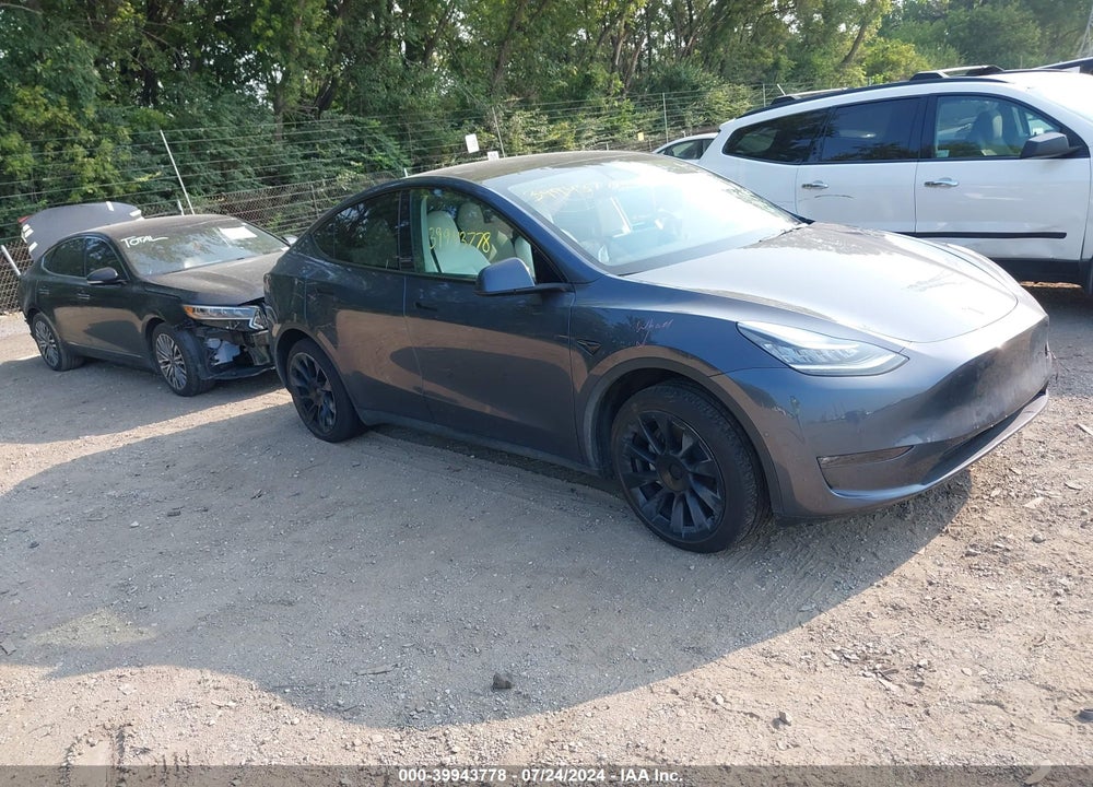 2023 TESLA MODEL Y AWD/LONG RANGE DUAL MOTOR ALL-WHEEL DRIVE VIN: 7SAYGAEE9PF590710