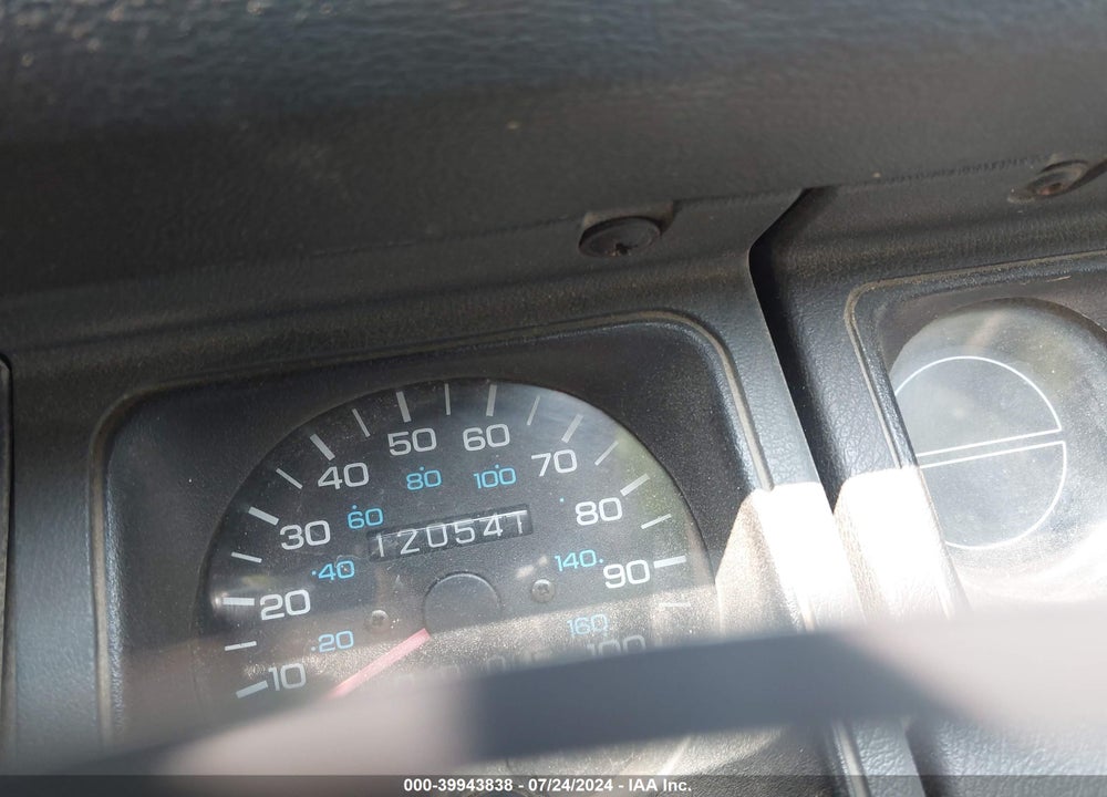 1994 JEEP WRANGLER / YJ S VIN: 1J4FY19PXRP410831
