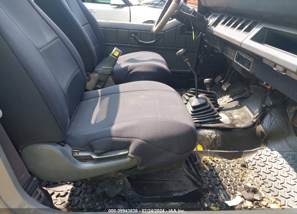 1994 JEEP WRANGLER / YJ S VIN: 1J4FY19PXRP410831