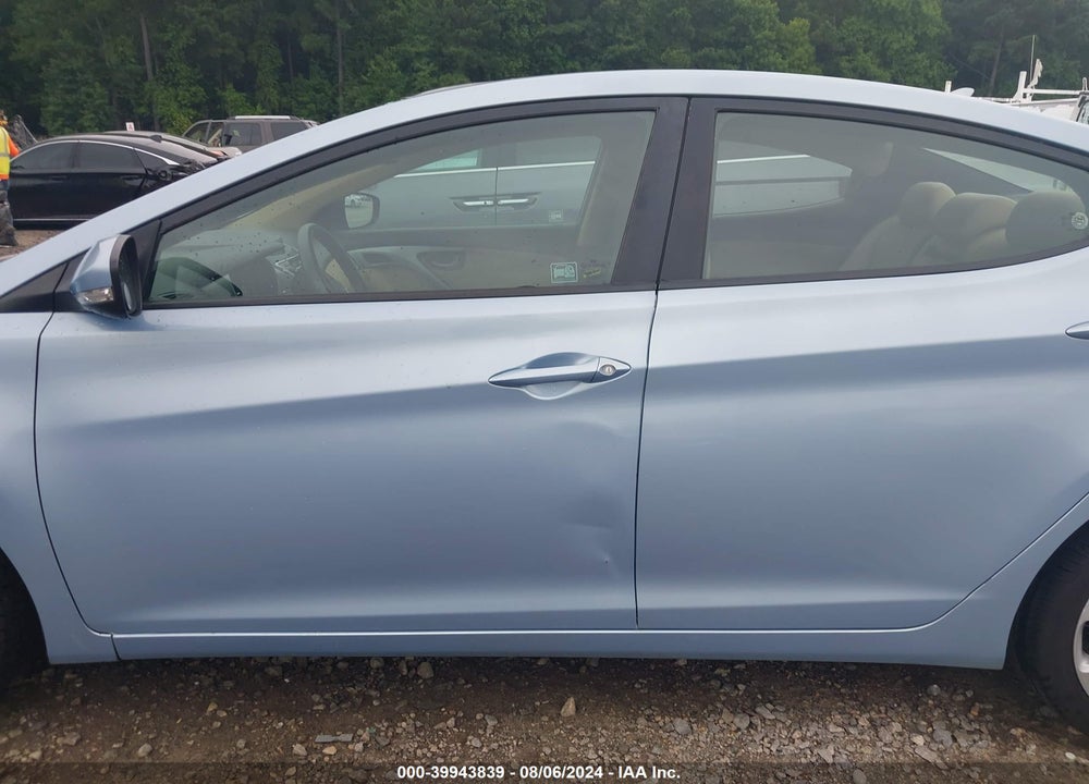 2011 HYUNDAI ELANTRA LIMITED (ULSAN PLANT) VIN: KMHDH4AE9BU135514