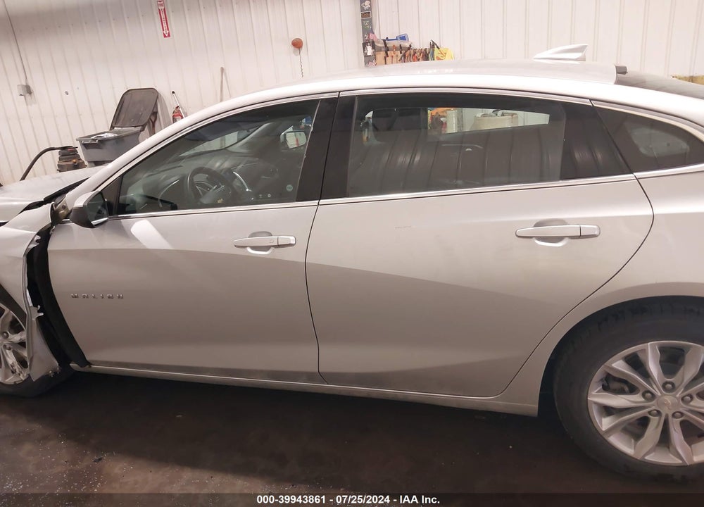 2019 CHEVROLET MALIBU LT VIN: 1G1ZD5ST8KF111159
