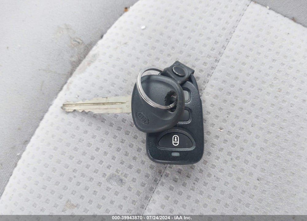 2007 KIA SPECTRA EX VIN: KNAFE122775387270