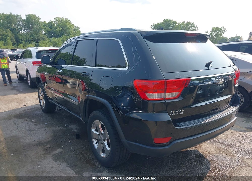 2012 JEEP GRAND CHEROKEE VIN: 1C4RJFAG0CC220132