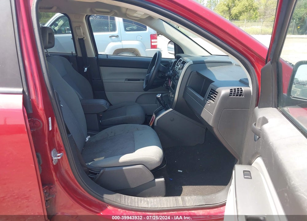 2007 JEEP COMPASS SPORT VIN: 1J8FF47W87D207208