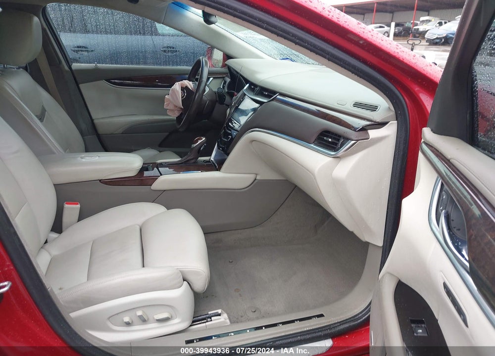 2014 CADILLAC XTS PLATINUM VIN: 2G61S5S35E9158823