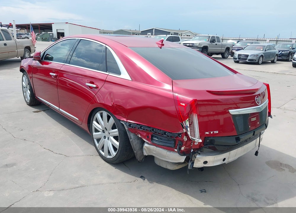 2014 CADILLAC XTS PLATINUM VIN: 2G61S5S35E9158823